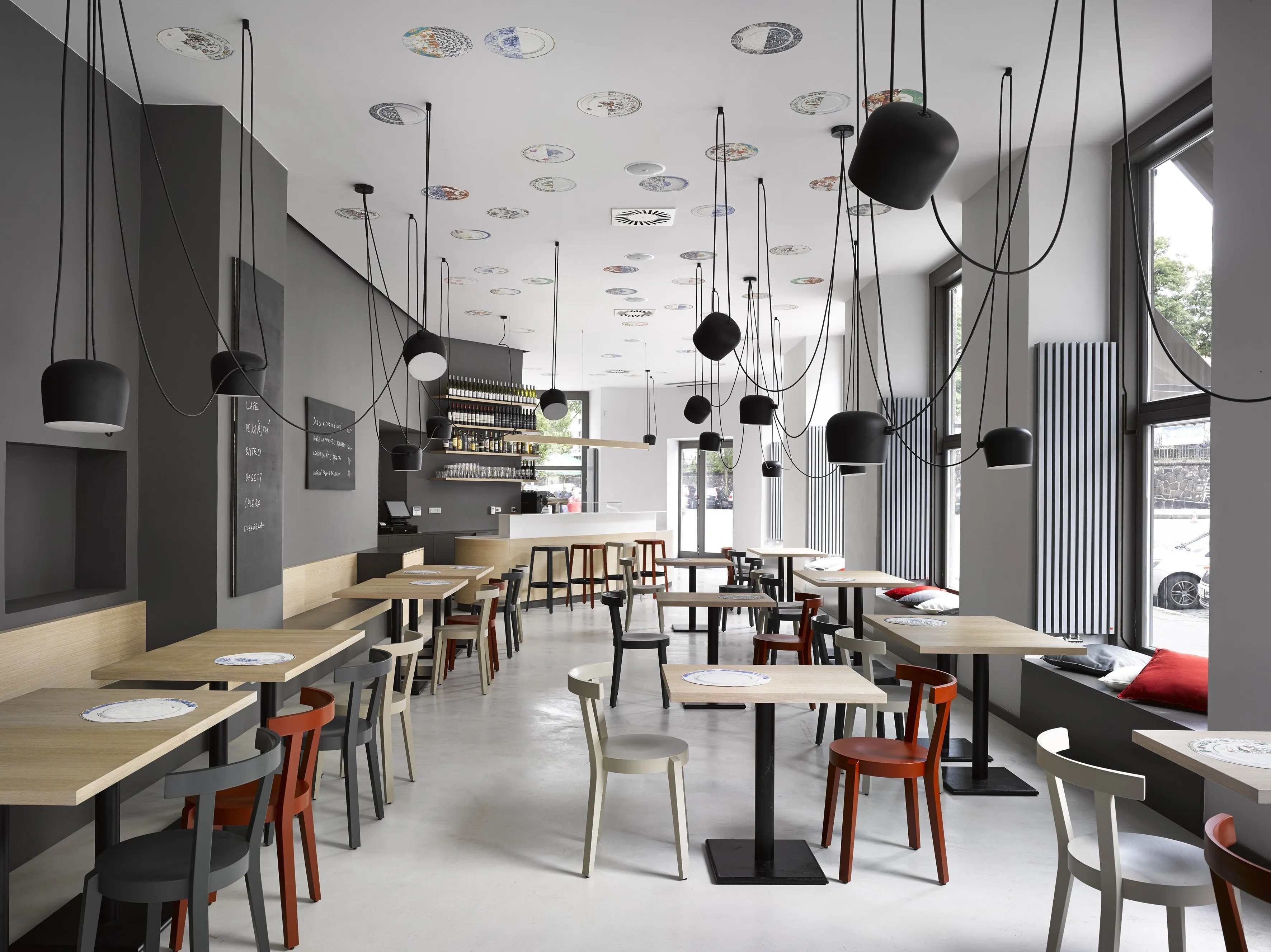 Дизайн интерьера кафе: создайте атмосферу, которая завораживает ваших посетителей