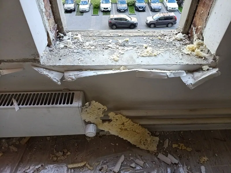 Демонтаж окон в старом здании: технология безопасной работы